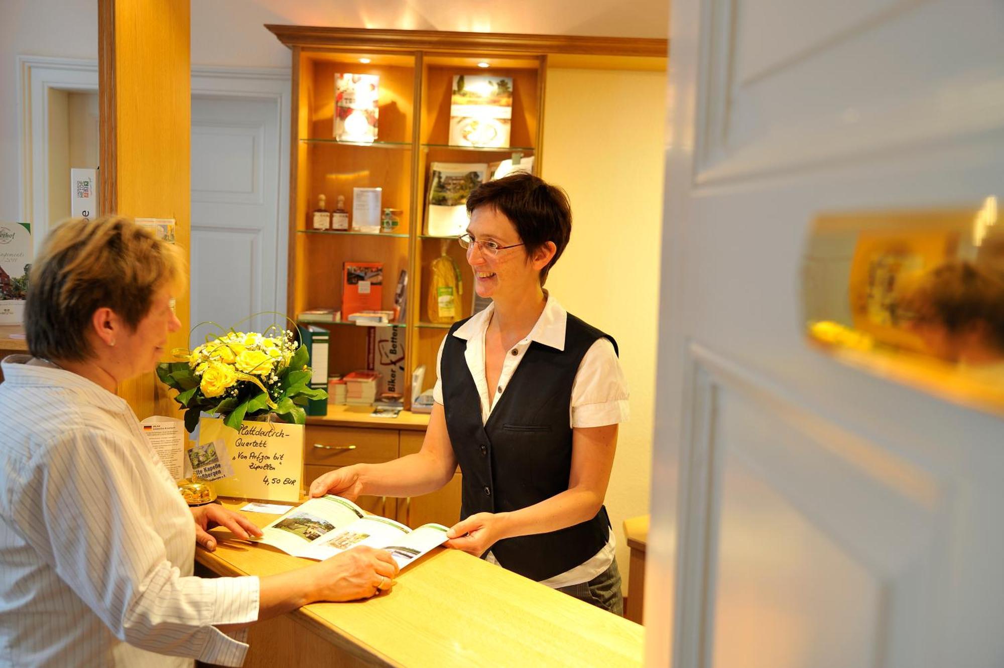 Land-Gut-Hotel Allerhof Frankenfeld Kültér fotó